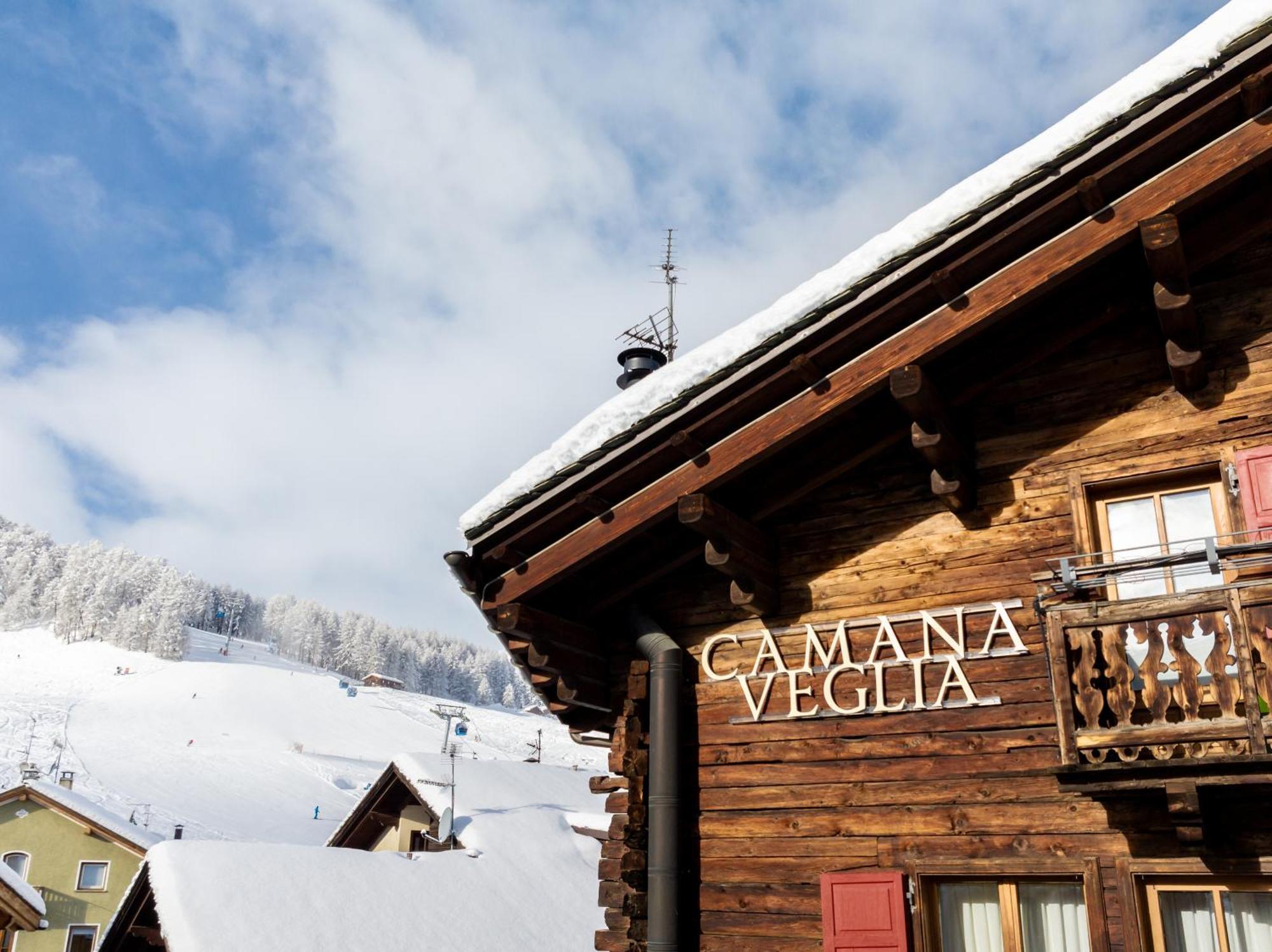 ホテル Camana Veglia リヴィーニョ エクステリア 写真